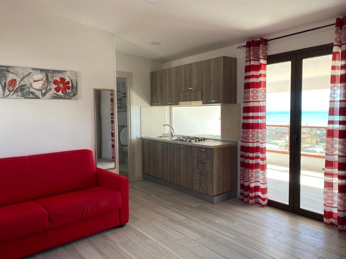 Nora'S Flats Apartamento Triscina Exterior foto